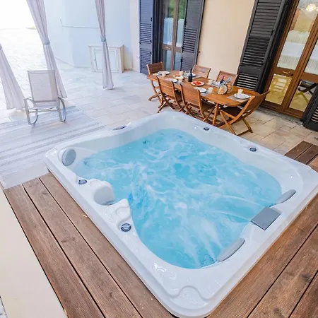 Villa La Tricasina By Hdsalento *